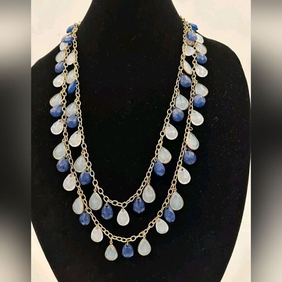 Vtg. Gold Tone Chain Charming Charlie  Tear Drop Acrylic Beads Necklace - Picture 1 of 9